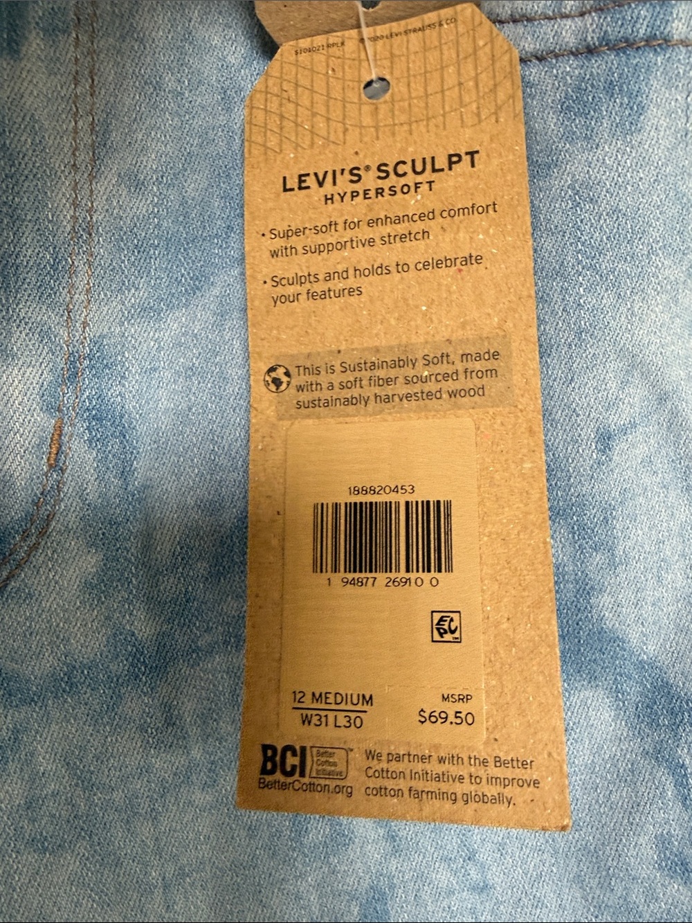 Levi's Women’s Light Blue Acid-Wash Skinny Jeans - Picture 4 of 9
